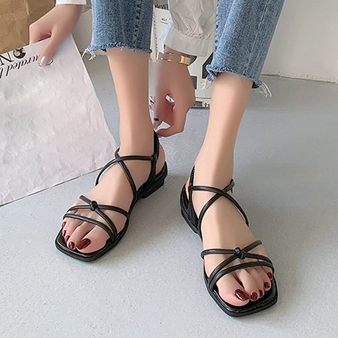 ストラップサンダル レディース 夏 美脚 細めストラップ スクエアトゥ ローヒール 痛くない 歩きやすい 美脚 通勤 オルチャン おしゃれ カジュアル 人気 99MOXC-179
