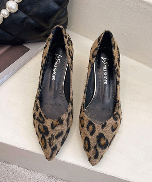 走れるパンプス レオパード柄 太ヒール レディースシューズ ポインテッドトゥ ローヒール チャンキーヒール 痛くない コンフォート フェミニン きれいめ 99MOXC-193