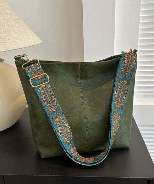 ショルダーバッグ PUレザー 軽量鞄 レディース 斜め掛けバッグ カジュアル おしゃれ 肩掛けカバン 韓国風 通学 旅行 クラシック鞄 春夏秋冬 99MSXB-005