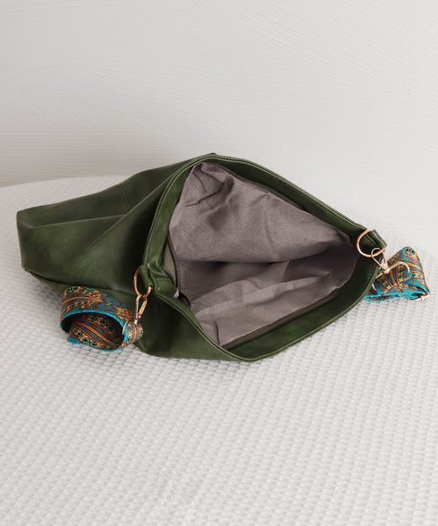 ショルダーバッグ PUレザー 軽量鞄 レディース 斜め掛けバッグ カジュアル おしゃれ 肩掛けカバン 韓国風 通学 旅行 クラシック鞄 春夏秋冬 99MSXB-005