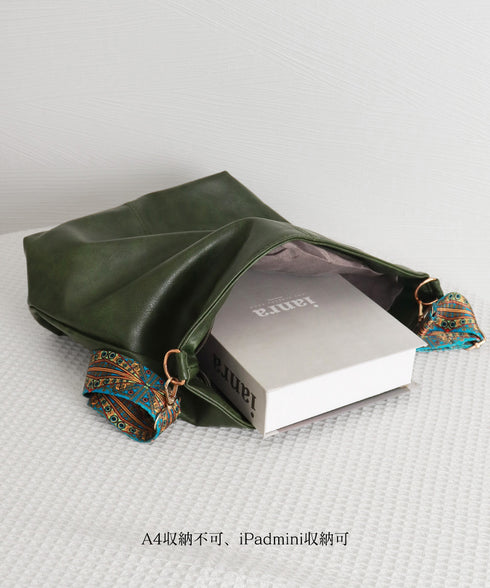 ショルダーバッグ PUレザー 軽量鞄 レディース 斜め掛けバッグ カジュアル おしゃれ 肩掛けカバン 韓国風 通学 旅行 クラシック鞄 春夏秋冬 99MSXB-005