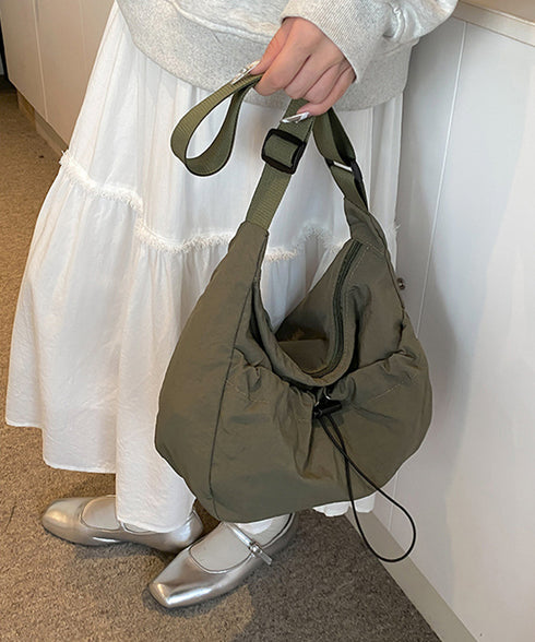 ショルダーバッグ ナイロン 無地 軽量 レディース ストリートバッグ 肩掛け 斜め掛け ボディバッグ ユニセックス カジュアル おしゃれ お出かけ 99MSXB-009