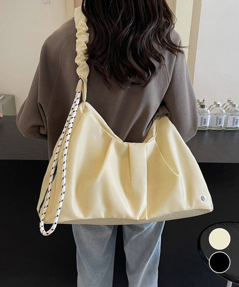 ショルダーバッグ レディース 斜めがけ 肩掛けバッグ カジュアル おしゃれ A4サイズ対応 大容量 シンプル 無地 お出かけ 旅行かばん 通勤通学鞄 99MYXB-002