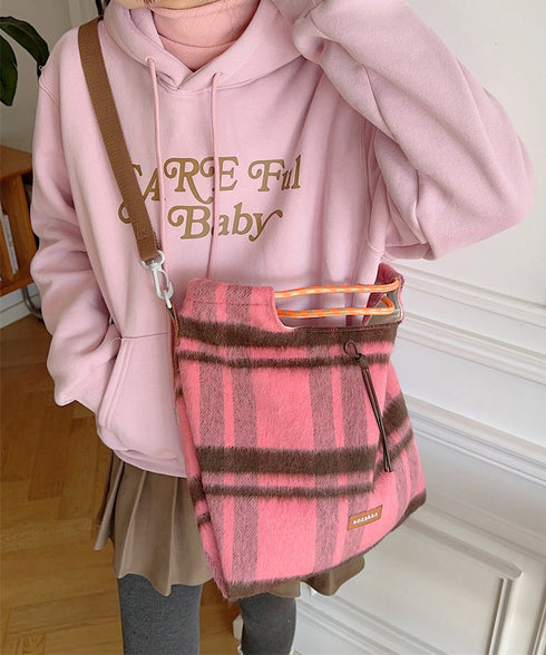 ショルダーバッグ A4トートバッグ 秋冬 レディース 手提げ 肩掛けバッグ 秋冬バッグ クラシック鞄 韓国風 きれいめ おしゃれ 大人可愛い旅行 マザーズバッグ 99SUBB-019