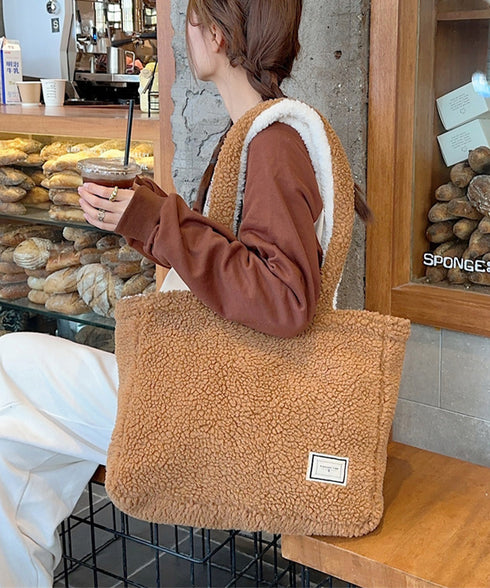 トートバッグ 両面 もこもこ 大容量 レディース 軽量手提げバッグ マザーズバッグ 柔らかい 英字ロゴ a4対応 可愛い カジュアル 大人 女子 おしゃれ 99SUBB-023
