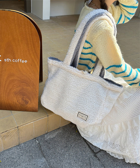 トートバッグ 両面 もこもこ 大容量 レディース 軽量手提げバッグ マザーズバッグ 柔らかい 英字ロゴ a4対応 可愛い カジュアル 大人 女子 おしゃれ 99SUBB-023