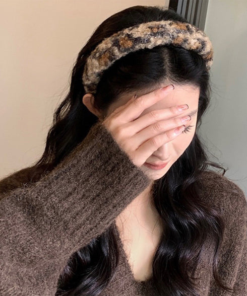 カチューシャ ふわふわ レオパード柄 レディース ヘアアレンジ ヘアバンド 髪飾り 髪留め トレンド 大人 かわいい カジュアル おしゃれ 小物 雑貨 99TZSP-003