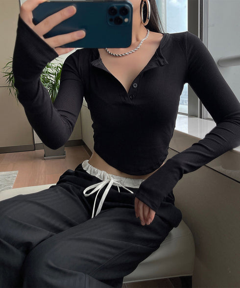 長袖Tシャツ レディース ボタン 無地 細身Tシャツ セクシー 細見え オルチャン 着やせ 大人 シンプル おしゃれ フィットフェミニン 着回し 99WBX-016