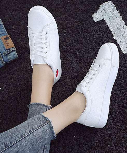 ローカットスニーカー レディース ハート レースアップシューズ スポーツ おしゃれ 歩きやすい カジュアル 疲れにくい 通勤通学 運動靴 コンフォート 99YJBH-004