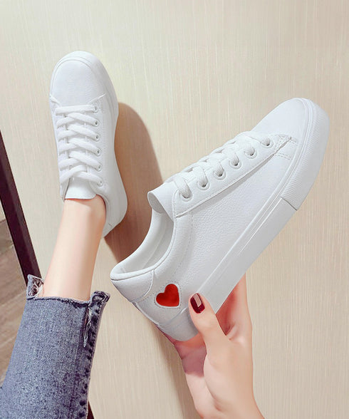 ローカットスニーカー レディース ハート レースアップシューズ スポーツ おしゃれ 歩きやすい カジュアル 疲れにくい 通勤通学 運動靴 コンフォート 99YJBH-004