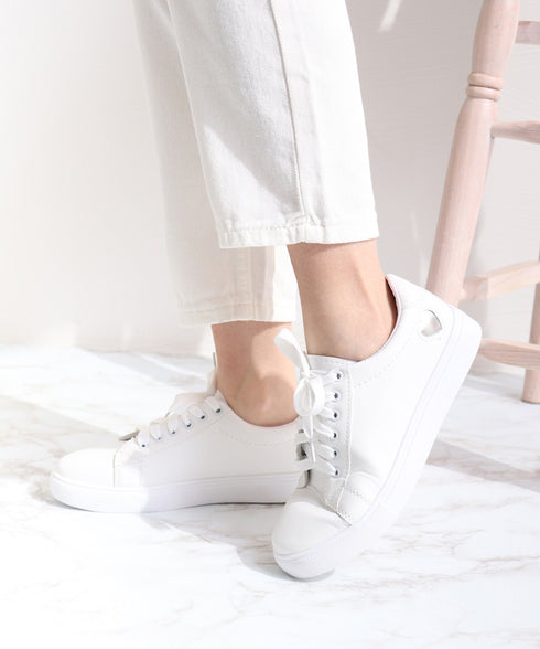 ローカットスニーカー レディース ハート レースアップシューズ スポーツ おしゃれ 歩きやすい カジュアル 疲れにくい 通勤通学 運動靴 コンフォート 99YJBH-004