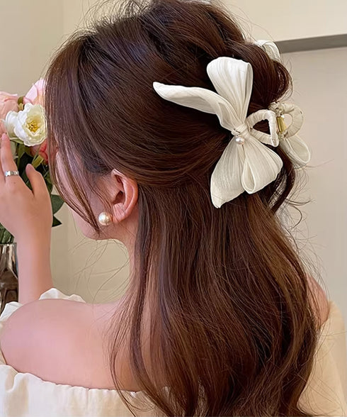 リボンヘアクリップ パール飾りレディース バンスクリップ 大人 可愛い ヘアアレンジ 簡単 髪留め まとめ髪 オルチャン お洒落 結婚式 発表会 女子会 99ZJSP-001