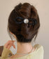 バナナクリップ パール 可愛いくま韓国風 レディース ヘアアクセサリー シンプル オフィスカジュアル きれいめ フェミニン プレゼント 髪飾り 結婚式発表会女子会 99ZYSP-016