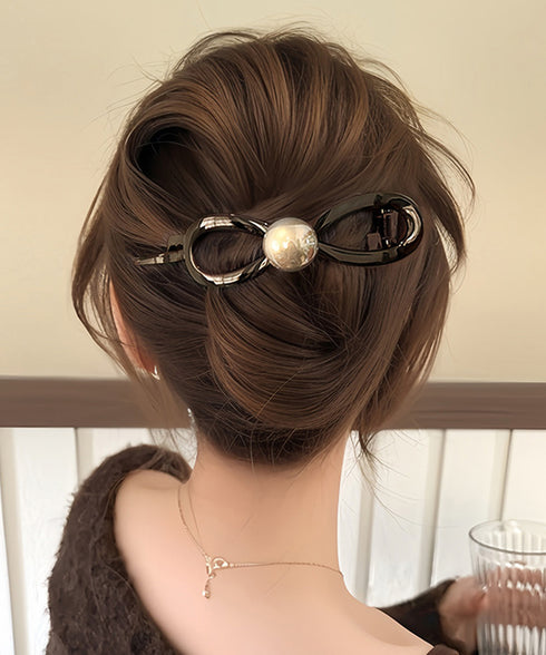 バナナクリップ パール 可愛いくま韓国風 レディース ヘアアクセサリー シンプル オフィスカジュアル きれいめ フェミニン プレゼント 髪飾り 結婚式発表会女子会 99ZYSP-016