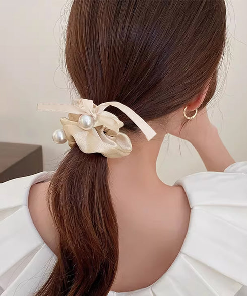 サテンヘアゴム パール付き シュシュ レディース まとめ髪 髪留め 簡単ヘアアレンジ 蝶結び リボン お団子 大人 可愛い おしゃれ 韓国ファッション 99ZYSP-020
