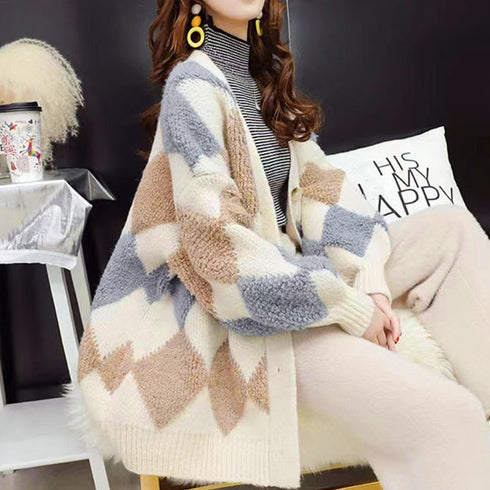 配色ニットカーディガン 韓国風レディース アーガイル柄 ニットアウター vネック 中厚手 長袖ニットソー 体型カバー羽織 お洒落カーデ カジュアル 女子ニット WANGYUE-017