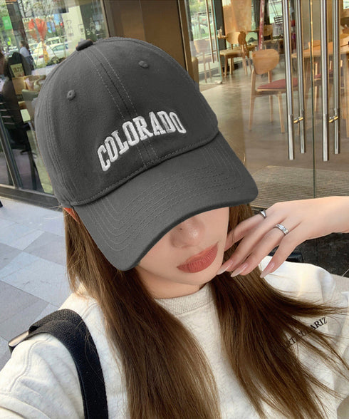 ベースボールキャップ 韓国 キャスケット 刺しゅうロゴキャップ レディース おしゃれ 小顔見せ帽子 スポーツ観戦帽子 キャップ 深め 自転車 飛ばない 日よけ帽子 SINIU-005