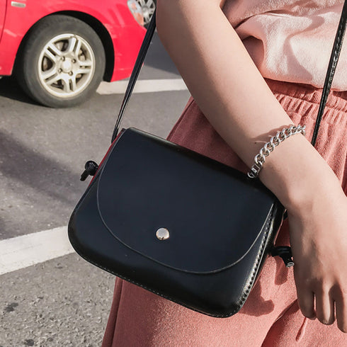 ミニバッグ ショルダーバッグ ミニバッグ ショルダーバッグ レディース 斜めがけ 大人 ポシェット レザーバッグ 小さめ フラップバッグ 肩掛け TZM-187