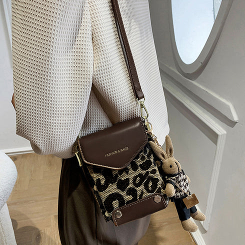 ミニショルダーバッグ レディース ポーチ レオパード柄 斜めがけバッグ キーホルダー付き スマホポシェット おしゃれ かわいい 小さめ鞄 ミニバッグ ポシェット TZM-277