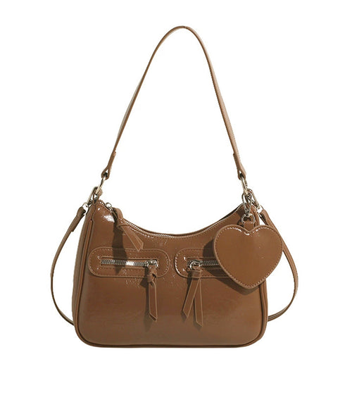 レトロショルダーバッグ ハートチャーム付 レディース 斜め掛け鞄 PUレザー肩掛けカバン 大人可愛いミニ鞄 韓国風 カジュアル ハンドバッグ 多収納 ストリート鞄 TZM-328