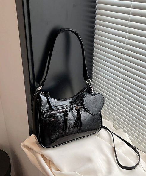 レトロショルダーバッグ ハートチャーム付 レディース 斜め掛け鞄 PUレザー肩掛けカバン 大人可愛いミニ鞄 韓国風 カジュアル ハンドバッグ 多収納 ストリート鞄 TZM-328