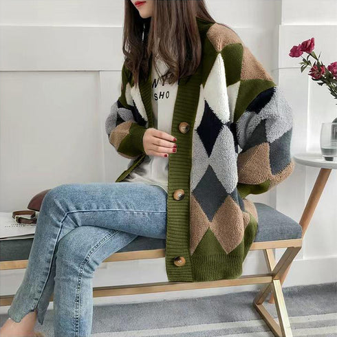 配色ニットカーディガン 韓国風レディース アーガイル柄 ニットアウター vネック 中厚手 長袖ニットソー 体型カバー羽織 お洒落カーデ カジュアル 女子ニット WANGYUE-017