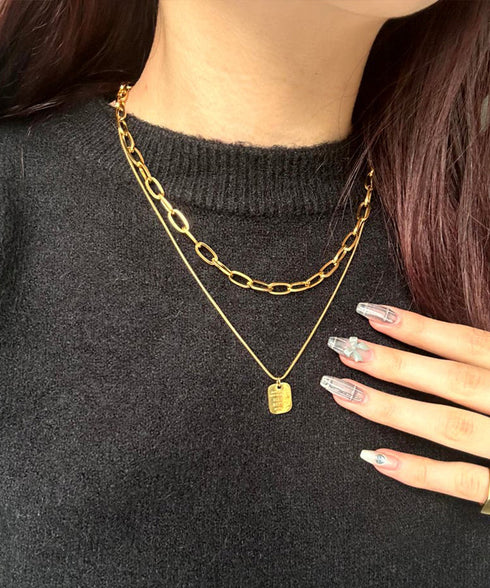 チョーカーネックレス チェーンネックレス 2連ネックレス レディース 韓国アクセサリー オフィスカジュアル 文字モチーフ風ペンダント プチプラアクセサリー お洒落 YUERAN-003