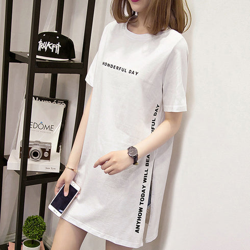 ロゴtシャツ レディース 半袖カジュアル チュニック tシャツ サイドスリット ロング丈Tシャツ 体型カバーカットソー 韓国夏服 プリント おしゃれ ロンT着やせ ZHUIMR-004