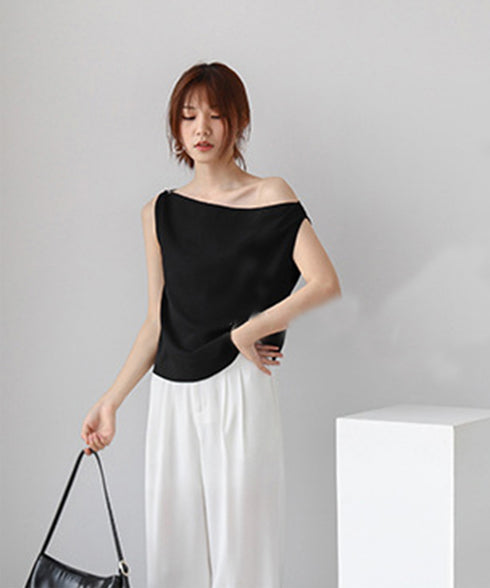 タンクトップ レディース ノースリーブ インナー トップス 光沢感 無地 サテン調ブラウス 春夏 春服 エレガント 高みえ AMCYH-82006