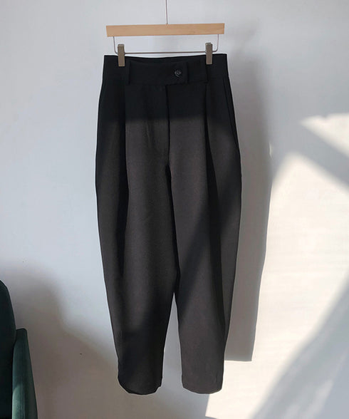テーパードパンツ タックパンツ ゆったり 美脚シルエット アンクル丈 パンツ オフィスカジュアル 夏 レディース イージーパンツ AMYX-86012