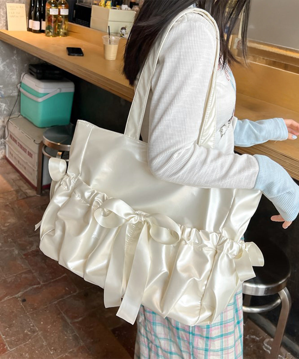 痛バッグ 大人可愛い リボントートバッグ アイボリー