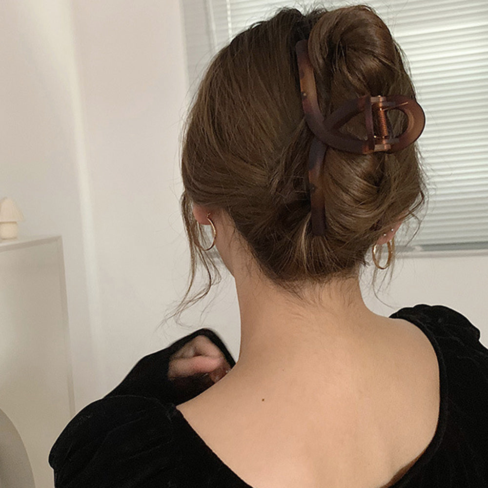 樹脂ヘアクリップ 大人っぽい まとめ髪 ブラウン