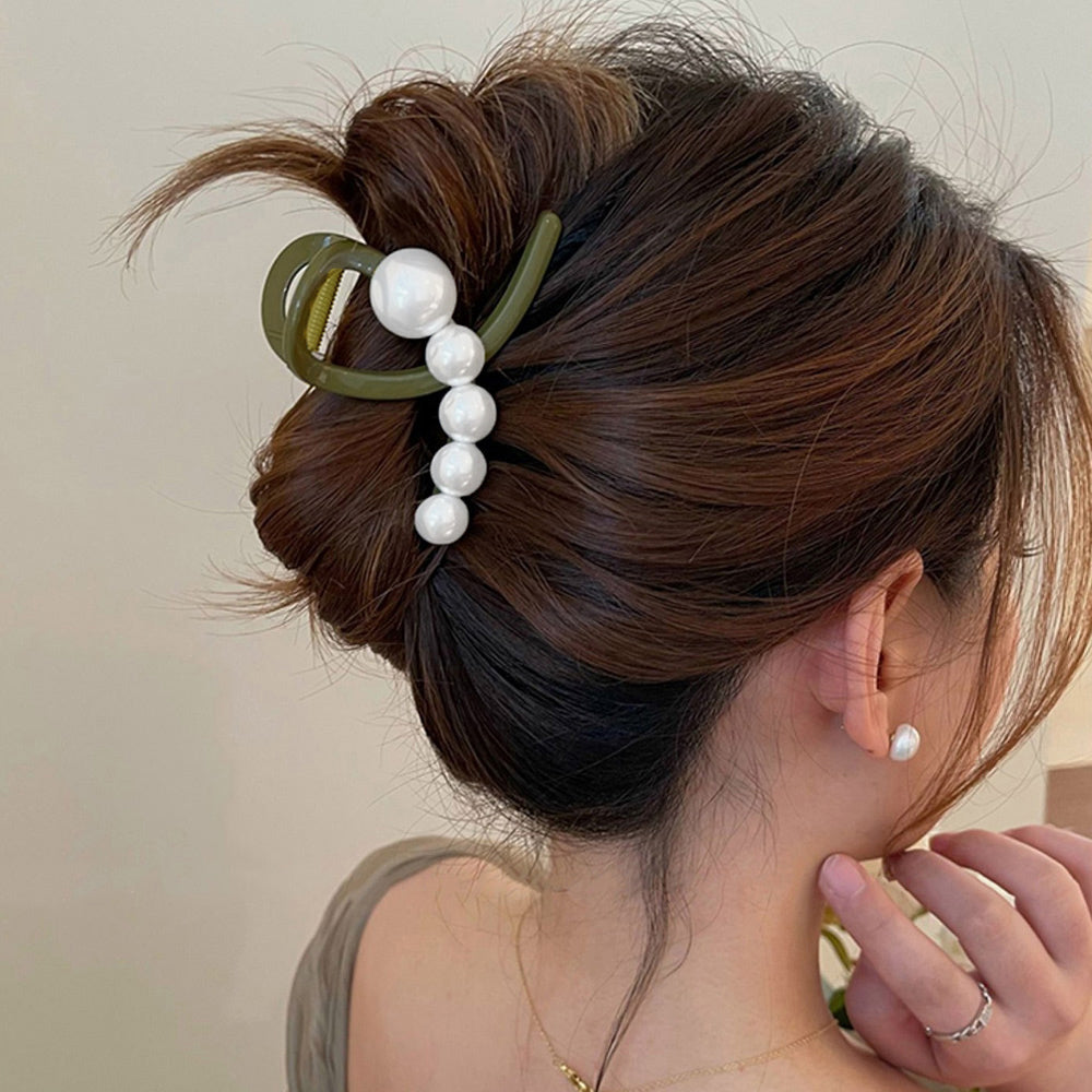 ヘアクリップ バンスクリップ パール付き カーキ
