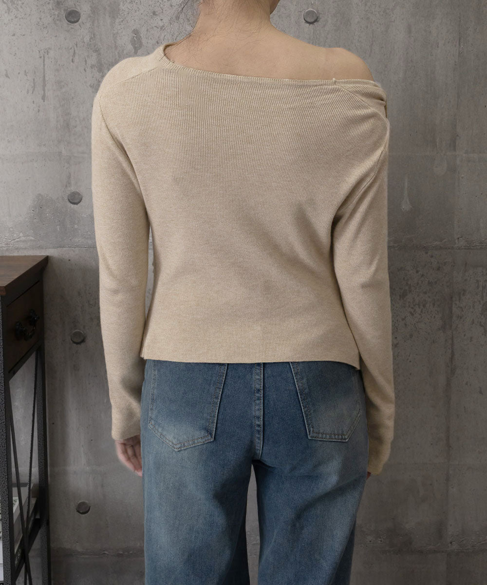 オフショルダーニットトップス 肌見せ秋服