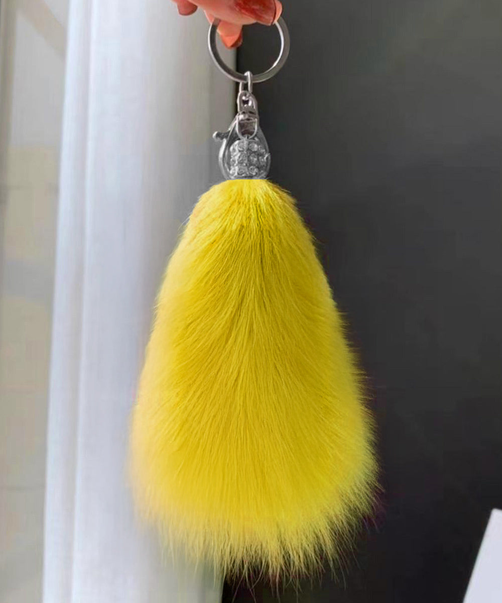 バッグチャームふわふわしっぽキーホルダー カラフル もこもこファーキーホルダー 可愛いバッグアクセサリー ボリューム 尾っぽチャーム キラキラ 鍵やバッグ飾り小物 6YANNI-001