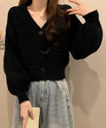 ニットカーディガン ショート丈 韓国風 レディース ニットトップス 可愛い 長袖カーデ 羽織り ライトアウター カジュアル 通学 前開き 秋服 おしゃれ 85YN-900602
