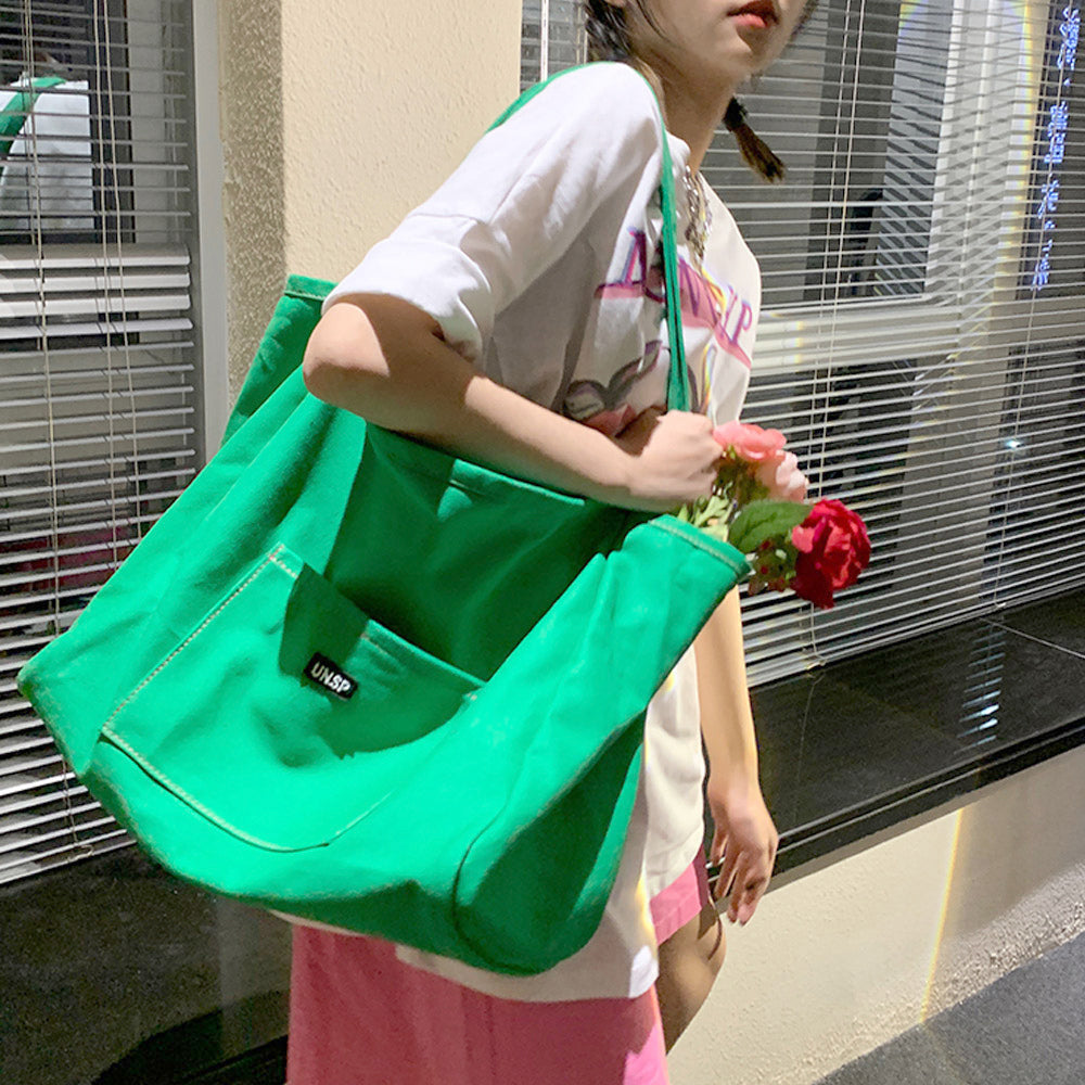 大収納 底板付き 肩掛けカバン グリーン
