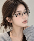 ナロースクエアサングラス伊達メガネ韓国風 メタルフレームサングラス 細身クリアレンズメガネ 大人モードアイウェア レトロ ギークシック黒縁メガネ 小顔見え軽量眼鏡 87PENGLAI-001