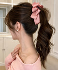 バナナクリップ ビッグリボンヘアクリップ 上品サテンリボンヘアアクセサリー 大人可愛い華やか髪留めバレエコア きれいめまとめ髪大人フェミニンしっかり留まるクリップ 87XIANING-001