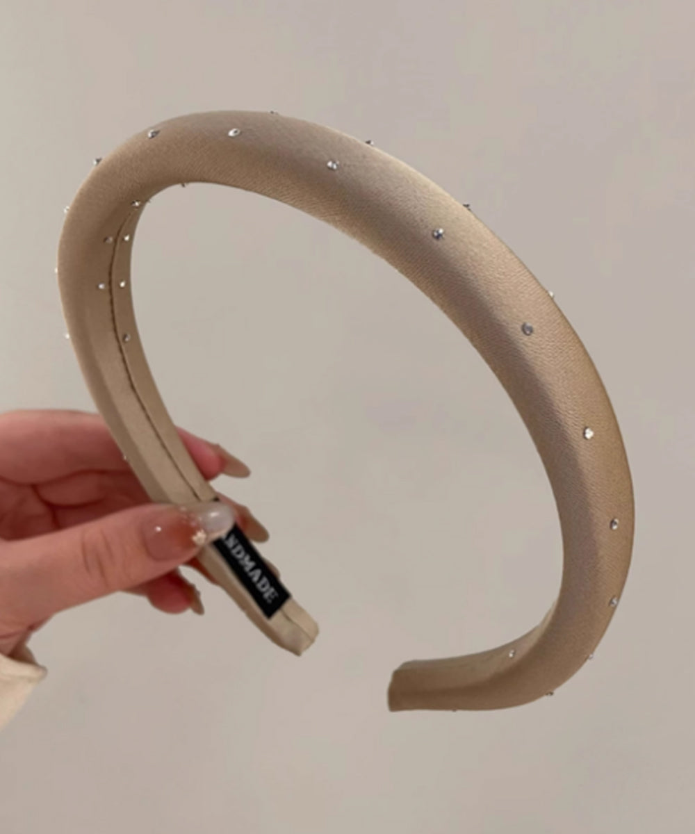 スタッズ付き サテンカチューシャ 韓国風 おしゃれ 清楚カチューシャ レディース 大人可愛い ヘアアクセサリー 痛くない 髪飾り シンプル ヘアアレンジ トレンド 88CXH-139