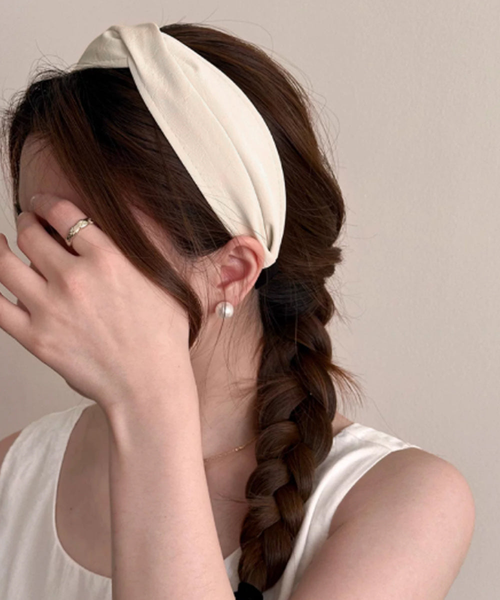ツイスト ワイドカチューシャ 小顔洗顔 おしゃれ 幅広カチューシャ レディース 大人可愛い ヘアアクセサリー 痛くない 髪飾り シンプル ヘアアレンジ トレンド 88CXH-143