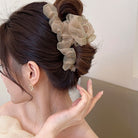 ヘアクリップ フリル バンスクリップ ベージュ