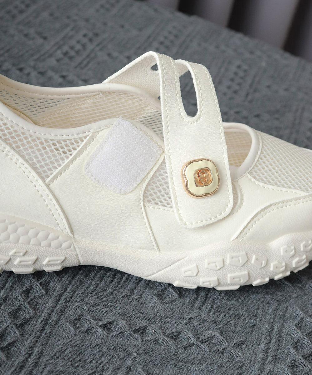 厚底メッシュスニーカー 通気性 軽量