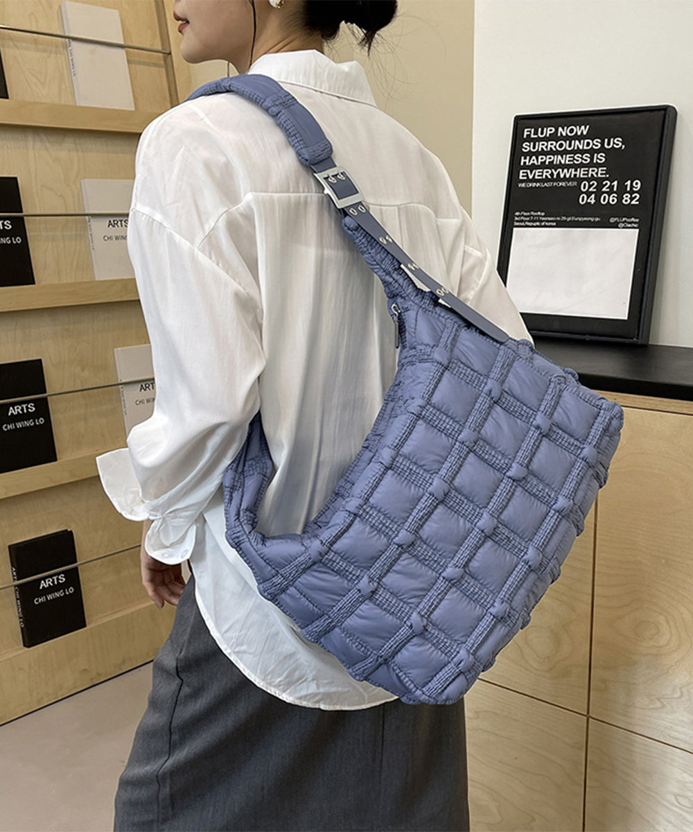 キルティングショルダーバッグ大容量軽量鞄 ブルー