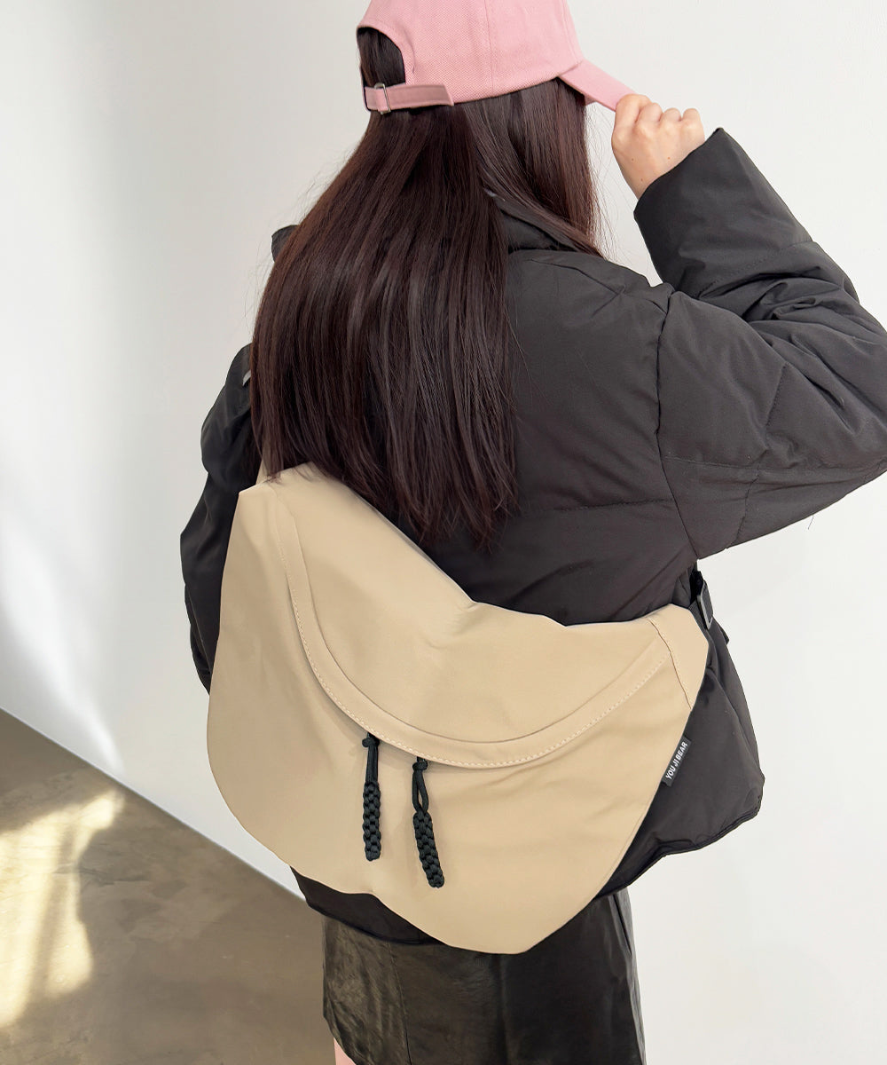 ホーボーバッグ 三日月型ショルダーバッグ